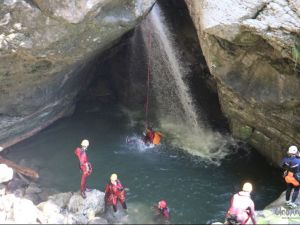 UA250802 canyoing 06.JPG